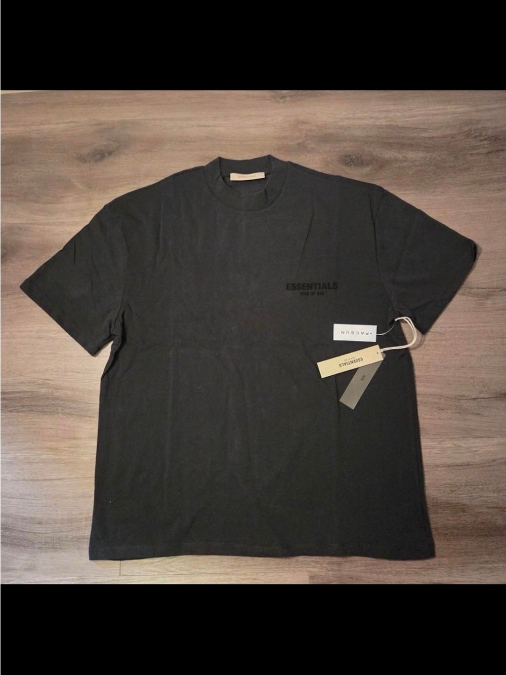Fear of God ESSENTIALS Black Logo Short Sleeve Tee size Large